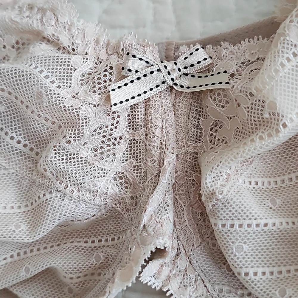 🌸HP🌸Chantelle Rive Gauche Full Coverage Unlined Bra NWT 40DD - Picture 3 of 12